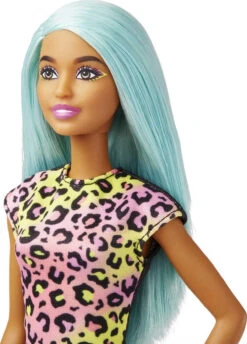 MATTEL Barbie New Makeup Artist -Kind Verwandt mattel barbie new makeup artist 2