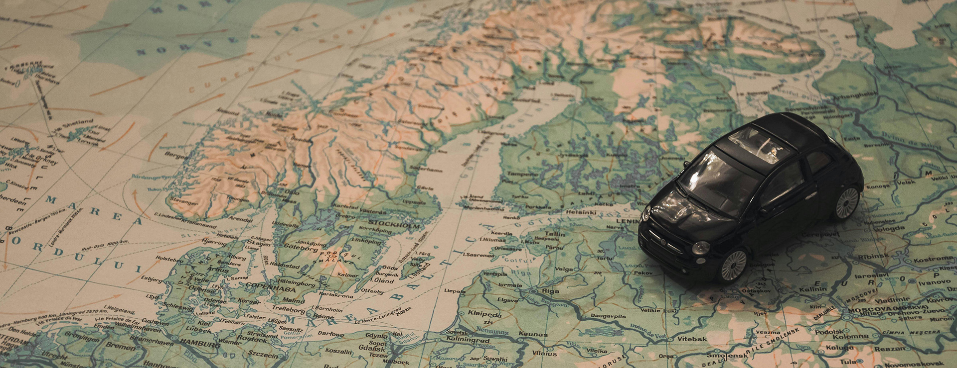 Kind Verwandt -Kind Verwandt pexels mcraftpix 21014