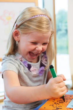 Stabilo Dreikant-Filzstifte Trio Scribbi, 12 Farben Im Tischset -Kind Verwandt stabilo dreikant filzstifte trio scribbi 12 farben im tischset 6